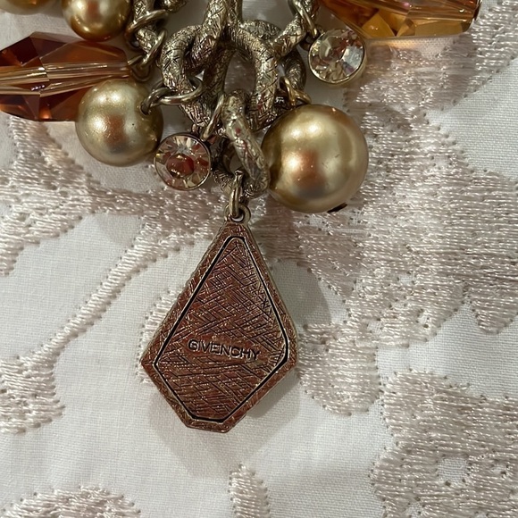 Stunning Givenchy Vintage Faux Pearl & Amber Crystals Necklace—Like New!! - Picture 7 of 10
